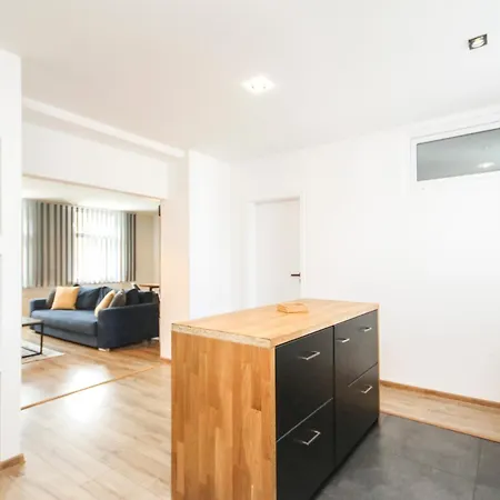 Apartman Vita Deluxe Trencin Exterior photo