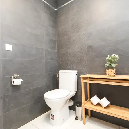Apartman Vita Deluxe Trencin Exterior photo